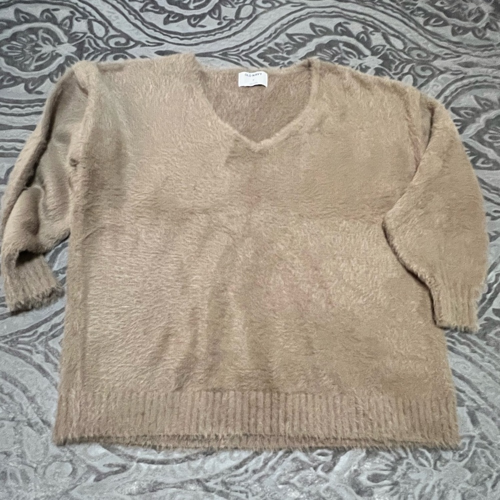 Old Navy Tan V-Neck Sweater Soft Knit Pullover